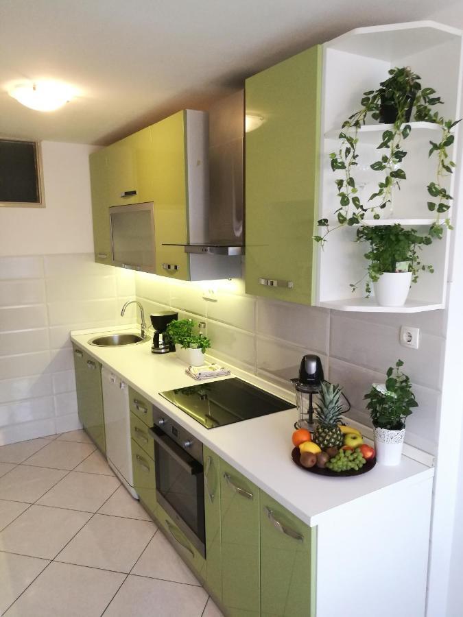 Relax Apartman Split Exteriör bild